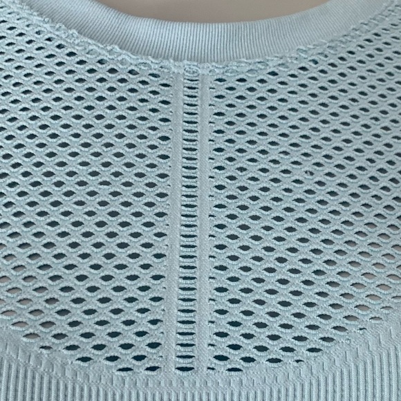 NWT ZELLA Orydalis Stretchy Seamless Short Sleeve Top Blue Workout Athletic SM - Picture 6 of 16